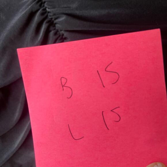 Stylewise Going Out Black Crop Halter Top - Medium - Picture 6 of 6